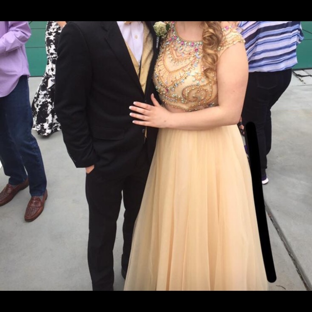 2CUTE PROM DRESS